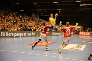 16.11.2014 Aalborg Handball - Vive Tauron Kielce 25:27 / Jarosław Dragan / Radio Kielce