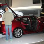 Premiera modeli Forda Focusa i Mondeo w kieleckim salonie / Robert Felczak / Radio Kielce