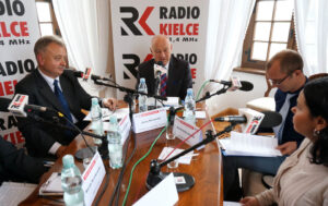 7.11.2014 Sandomierz. Debata kandydatów na burmistrza Sandomierza / Jarosław Dragan / Radio Kielce