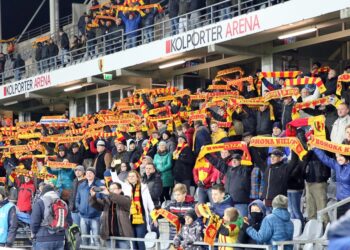 22.11.2014 Korona Kielce - Zawisza Bydgoszcz / Stanisław Blinstrub / Radio Kielce