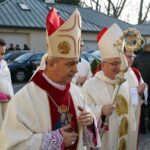 29.11.2014 Ingres bp. Jana Piotrowskiego w bazylice katedralnej. Biskup Jan Piotrowski / Piotr Michalski / Radio Kielce