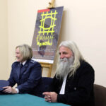 21.11.2014 Kielce. Dramat wolności - wystawa prac wielkoformatowych na murach Aresztu Śledczego w Kielcach. / Wojciech Habdas / Radio Kielce