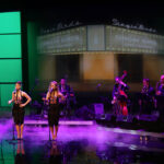 22.11.2014 Kielce. Finał Off Fashion "Chinatown" w KCK. Koncert Singin Birds / Wojciech Habdas / Radio Kielce