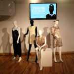 13.11.2014 Kielce. Wernisaż wystawy „Śniadanie u Tiffany’ego – moda jak biżuteria”. / Wojciech Habdas / Radio Kielce