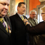 27.11.2014 Kielce. Honorowi krwiodawcy otrzymali państwowe i resortowe odznaczenia. / Wojciech Habdas / Radio Kielce