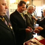 27.11.2014 Kielce. Honorowi krwiodawcy otrzymali państwowe i resortowe odznaczenia. / Wojciech Habdas / Radio Kielce