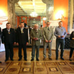 27.11.2014 Kielce. Honorowi krwiodawcy otrzymali państwowe i resortowe odznaczenia. / Wojciech Habdas / Radio Kielce