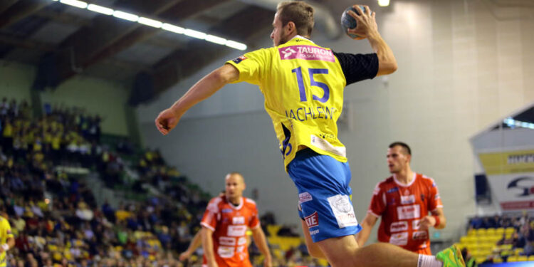 Mecz Vive Tauron Kielce - MMTS Kwidzyn / Wojciech Habdas / Radio Kielce