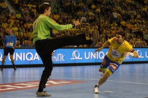 30.11.2014 Vive Tauron Kielce - SUI Kadetten Schaffhausen / Stanisław Blinstrub / Radio Kielce