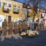 11.11.2014 Ostrowiec Świętokrzyski obchody Dnia Niepodległości połączone z rekonstrukcją historyczną / Teresa Czajkowska / Radio Kielce