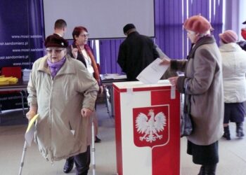 16.11.2014 Wybory Sandomierz / Grażyna Szlęzak-Wójcik / Radio Kielce