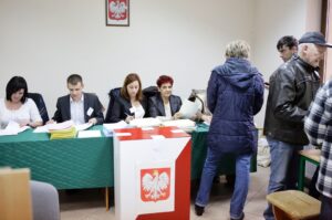 16.11.2014 Wybory Samorządowe w Skarżysku / Stanisław Blinsrub / Radio Kielce