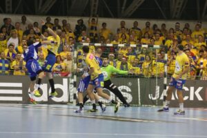 MOL-Pick Szeged KS Vive Tauron Kielce (6 grudnia 2014 r.) / Piotr Michalski / Radio Kielce