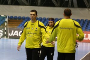 Przedmeczowy trening Vive Tauron Kielce (5 grudnia 2014 r.) / Piotr Michalski / Radio Kielce