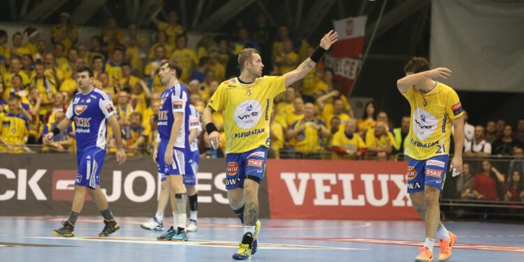 MOL-Pick Szeged KS Vive Tauron Kielce (6 grudnia 2014 r.) / Piotr Michalski / Radio Kielce