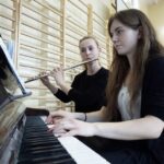 19.12.2014 Wspólne kolędowanie w 4 Liceum Ogólnokształcącym / Stanisław Blinstrub / Radio Kielce