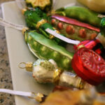 Niezwykła wystawa bombek w BWA (2 grudnia 2014 r.) / Piotr Michalski / Radio Kielce