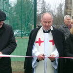 8.12.2014 Kielce. Przy gimnazjum nr 3 w Kielcach oficjalnie otwarto nowe boiska do gry w piłkę ręczną, koszykówkę, siatkówkę oraz tenisa ziemnego. / Robert Szumielewicz / Radio Kielce