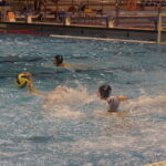 IV Międzynarodowy Turniej Mikołajkowy w Piłce Wodnej w Ostrowcu Św. / Kamil Król / Radio Kielce