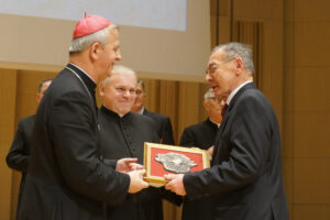 Gala jubileuszowa Caritas diecezji kieleckiej / Kamil Król / Radio Kielce