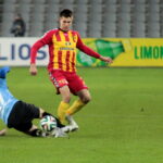 12.12.2014 Kielce. Fragment meczu TMobile Ekstraklasy Korona Kielce - Cracovia. / Krzysztof Żołądek / Radio Kielce