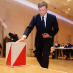 1.12.2014 Kielce. Pierwsza sesja Sejmiku Województwa piątej kadencji / Wojciech Habdas / Radio Kielce