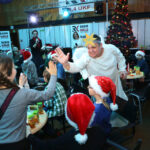 6.12.2014 Kielce. Słuchowisko "Anioł w supermarkecie" w studiu Gram Radia Kielce. / Wojciech Habdas / Radio Kielce