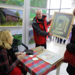 6.12.2014 Kielce. Mikołajkowa giełda prac plastycznych / Wojciech Habdas / Radio Kielce