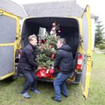 23.12.2014 Dary dla Domu Samotnej Matki i Ofiar Przemocy w Wiernej Rzece / Stanisław Blinstrub / Radio Kielce