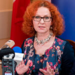 Konferencja prasowa prezydenta Skarżyska Konrada Kroniga dotycząca planów likwidacji szkół w mieście / Mariusz Busiek / skarzysko24.pl