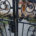 Protest przed kościołem w Gowarczowie (12 stycznia 2014) / Wojciech Habdas / Radio Kielce