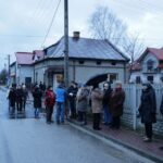 Protest przed kościołem w Gowarczowie (12 stycznia 2014) / Wojciech Habdas / Radio Kielce