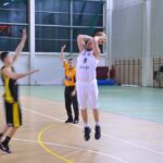 III liga koszykarzy: AZS Politechnika Kielce - Regis Wieliczka / Maciej Wadowski / Radio Kielce