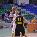 III liga koszykarzy: AZS Politechnika Kielce - Regis Wieliczka / Maciej Wadowski / Radio Kielce