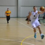 III liga koszykarzy: AZS Politechnika Kielce - Regis Wieliczka / Maciej Wadowski / Radio Kielce