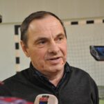 III liga koszykarzy: AZS Politechnika Kielce - Regis Wieliczka. Trener AZS Stanisław Dudzik / Maciej Wadowski / Radio Kielce