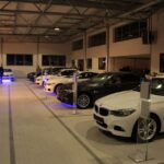 15.1.2015 Kielce. W Kielcach otwarty został pierwszy w województwie świętokrzyskim autoryzowany salon sprzedaży oraz serwis samochodów i motocykli marki BMW. / Robert Felczak / Radio Kielce