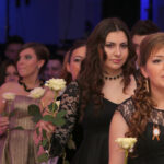 Bal studniówkowy uczniów II LO imienia Jana Śniadeckiego w Kielcach / Kamil Król / Radio Kielce