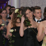 Bal studniówkowy uczniów II LO imienia Jana Śniadeckiego w Kielcach / Kamil Król / Radio Kielce