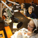 6.1.2015 Kielce. Dzień Dobry Dzieci z Trzema Królami / Wojciech Habdas / Radio Kielce