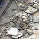 13.1.2015 Św. Krzyż. Trwają prace renowacyjne bazyliki mniejszej. Do marca br. zostanie odrestaurowana zabytkowa posadzka w kościele i kruchcie, zostanie poddany konserwacji ołtarz, zabytkowe tabernakulum i figury aniołów. / Wojciech Habdas / Radio Kielce