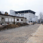 21.1.2015 Kielce. Budynki dla nowych oddziałów, specjalistycznych laboratoriów i pracowni do wysokiej klasy diagnostyki powstały przy Szpitalu Kieleckim. / Wojciech Habdas / Radio Kielce