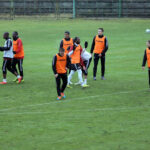 23.1.2015 Kielce. Korona rozegrała na stadionie przy ulicy Szczepaniaka "wewnętrzną gierkę", w której wzięli udział wszyscy testowani piłkarze. / Wojciech Habdas / Radio Kielce