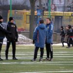 08.01.2015 Pierwszy w 2015 roku trening Korony Kielce - sztab szkoleniowy / Stanisław Blinstrub / Radio Kielce