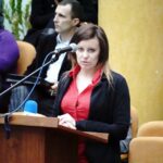 26.01.2015 Skarżysko Kamienna sesja Rady Miasta - rodzice walczą o utrzymanie szkoły / Stanisław Blinstrub / Radio Kielce