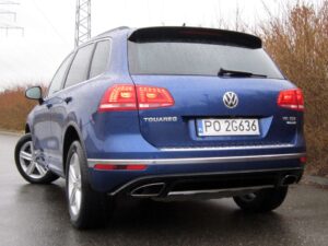 W polskich salonach Volkswagena można już kupić terenowo-rekreacyjny model Touareg po tak zwanym liftingu. / Robert Felczak / Radio Kielce