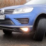 W polskich salonach Volkswagena można już kupić terenowo-rekreacyjny model Touareg po tak zwanym liftingu. / Robert Felczak / Radio Kielce