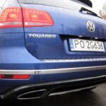 W polskich salonach Volkswagena można już kupić terenowo-rekreacyjny model Touareg po tak zwanym liftingu. / Robert Felczak / Radio Kielce