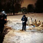 27.01.2015 Przy pomniku Menora wspomniano wyzwolenie obozu Auschwitz / Radio Kielce