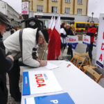 Konferencja PiS na Placu Artystów (26 lutego 2015 r.) / Piotr Michalski / Radio Kielce